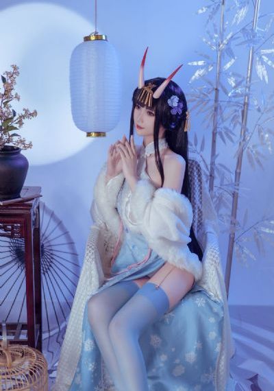 惩罚女仆扒开跪着视频网站