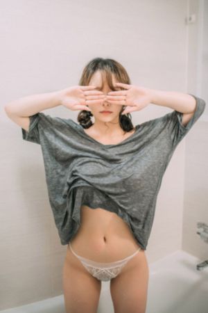 《情事》 韩世雅在线观看