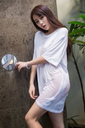 《模特前规则》在线播放