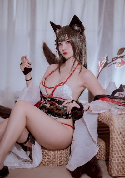 调教女仆2未删减版在线播放