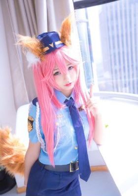 强j2:制服y惑